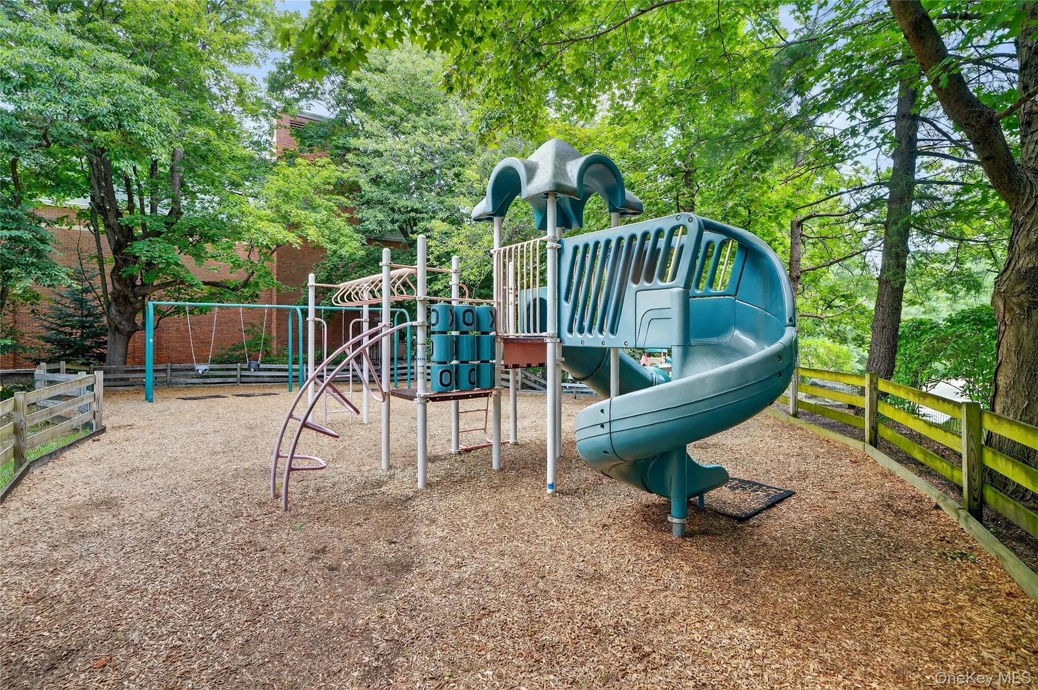 116 Valleyview Road, Greenburgh, NY, 3 Bedrooms Bedrooms, 8 Rooms Rooms,2 BathroomsBathrooms,Residential,For Rent,Valleyview,0,KEY974599 116 Valleyview Road, Greenburgh, NY, 3 Bedrooms Bedrooms, 8 Rooms Rooms,2 BathroomsBathrooms,Residential,For Rent,Valleyview,0,KEY974599