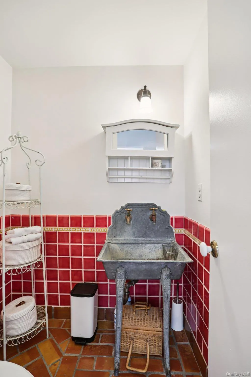116 Valleyview Road, Greenburgh, NY, 3 Bedrooms Bedrooms, 8 Rooms Rooms,2 BathroomsBathrooms,Residential,For Rent,Valleyview,0,KEY974599 116 Valleyview Road, Greenburgh, NY, 3 Bedrooms Bedrooms, 8 Rooms Rooms,2 BathroomsBathrooms,Residential,For Rent,Valleyview,0,KEY974599