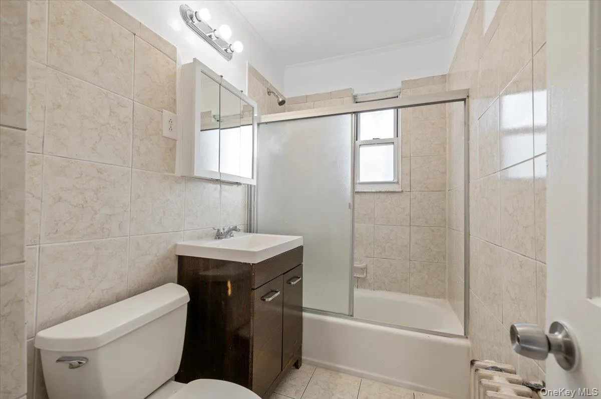 8737 Marengo Street, New York, NY, 1 Bedroom Bedrooms, 4 Rooms Rooms,1 BathroomBathrooms,Residential Lease,For Rent,Marengo,0,974613 8737 Marengo Street, New York, NY, 1 Bedroom Bedrooms, 4 Rooms Rooms,1 BathroomBathrooms,Residential Lease,For Rent,Marengo,0,974613