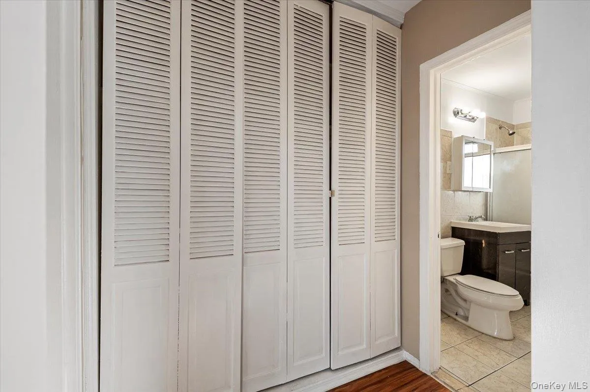 8737 Marengo Street, New York, NY, 1 Bedroom Bedrooms, 4 Rooms Rooms,1 BathroomBathrooms,Residential Lease,For Rent,Marengo,0,974613 8737 Marengo Street, New York, NY, 1 Bedroom Bedrooms, 4 Rooms Rooms,1 BathroomBathrooms,Residential Lease,For Rent,Marengo,0,974613