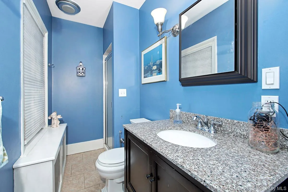 First floor bath First floor bath