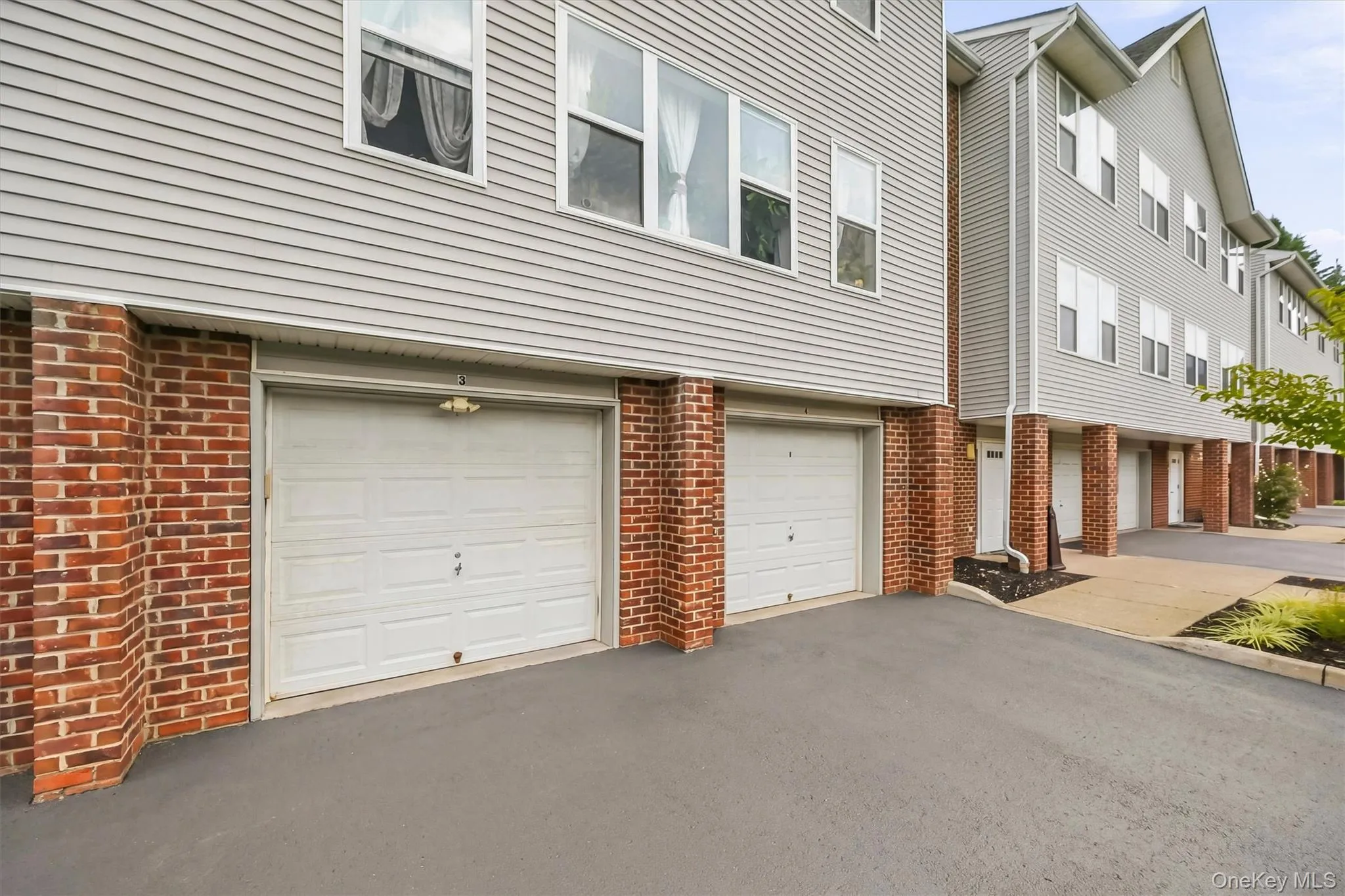 143 Deer Ct Drive, Middletown, NY, 2 Bedrooms Bedrooms, 6 Rooms Rooms,2 BathroomsBathrooms,Residential,For Rent,Deer Ct,0,974627 143 Deer Ct Drive, Middletown, NY, 2 Bedrooms Bedrooms, 6 Rooms Rooms,2 BathroomsBathrooms,Residential,For Rent,Deer Ct,0,974627