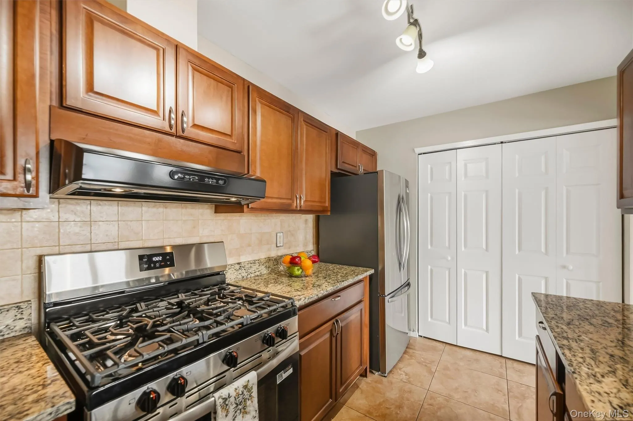 143 Deer Ct Drive, Middletown, NY, 2 Bedrooms Bedrooms, 6 Rooms Rooms,2 BathroomsBathrooms,Residential,For Rent,Deer Ct,0,974627 143 Deer Ct Drive, Middletown, NY, 2 Bedrooms Bedrooms, 6 Rooms Rooms,2 BathroomsBathrooms,Residential,For Rent,Deer Ct,0,974627