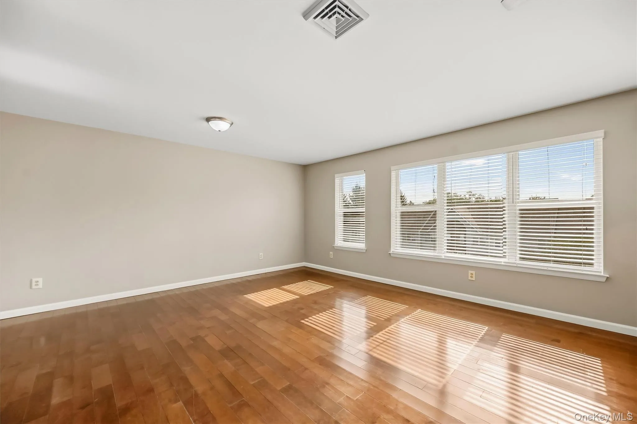 143 Deer Ct Drive, Middletown, NY, 2 Bedrooms Bedrooms, 6 Rooms Rooms,2 BathroomsBathrooms,Residential,For Rent,Deer Ct,0,974627 143 Deer Ct Drive, Middletown, NY, 2 Bedrooms Bedrooms, 6 Rooms Rooms,2 BathroomsBathrooms,Residential,For Rent,Deer Ct,0,974627