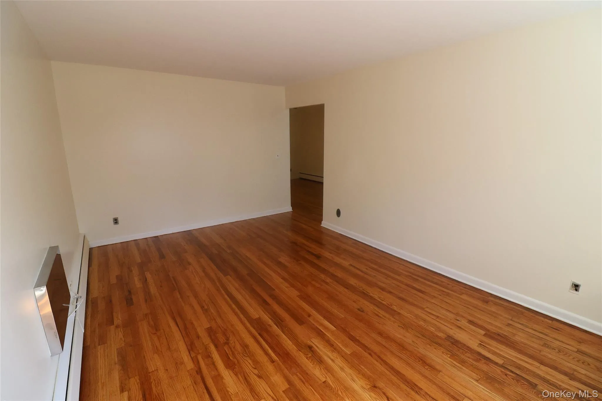 3834 Amundson Avenue, New York, NY, 3 Bedrooms Bedrooms, 7 Rooms Rooms,1 BathroomBathrooms,Residential Lease,For Rent,Amundson,0,974635 3834 Amundson Avenue, New York, NY, 3 Bedrooms Bedrooms, 7 Rooms Rooms,1 BathroomBathrooms,Residential Lease,For Rent,Amundson,0,974635