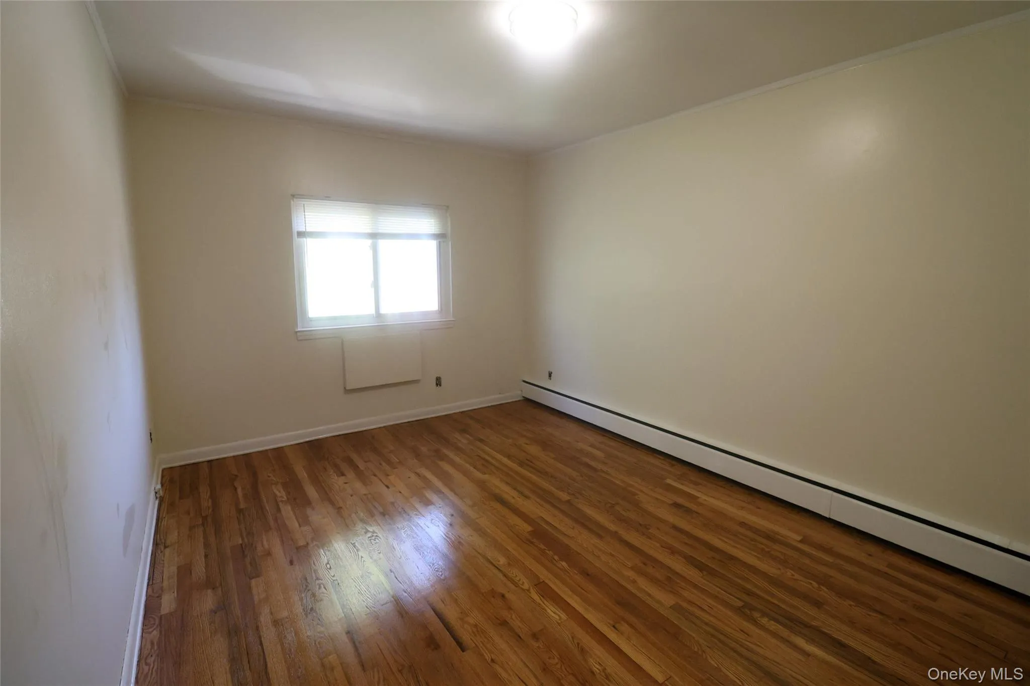 3834 Amundson Avenue, New York, NY, 3 Bedrooms Bedrooms, 7 Rooms Rooms,1 BathroomBathrooms,Residential Lease,For Rent,Amundson,0,974635 3834 Amundson Avenue, New York, NY, 3 Bedrooms Bedrooms, 7 Rooms Rooms,1 BathroomBathrooms,Residential Lease,For Rent,Amundson,0,974635