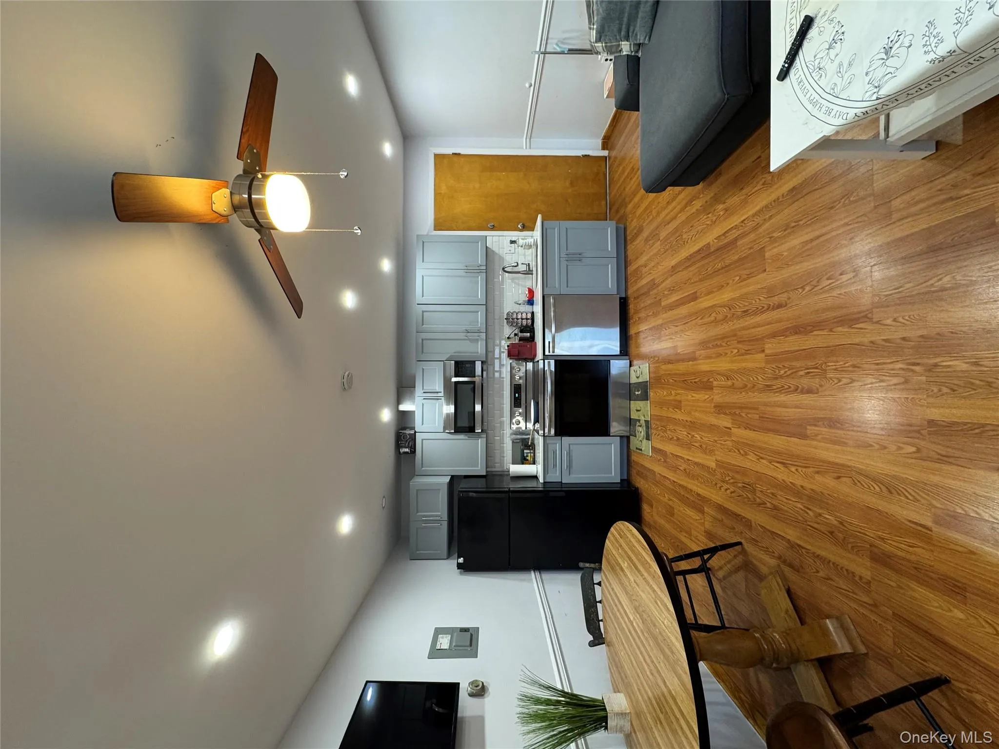 287 Route 32, Woodbury, NY, 1 Bedroom Bedrooms, 3 Rooms Rooms,1 BathroomBathrooms,Residential Lease,For Rent,Route 32,0,974642 287 Route 32, Woodbury, NY, 1 Bedroom Bedrooms, 3 Rooms Rooms,1 BathroomBathrooms,Residential Lease,For Rent,Route 32,0,974642