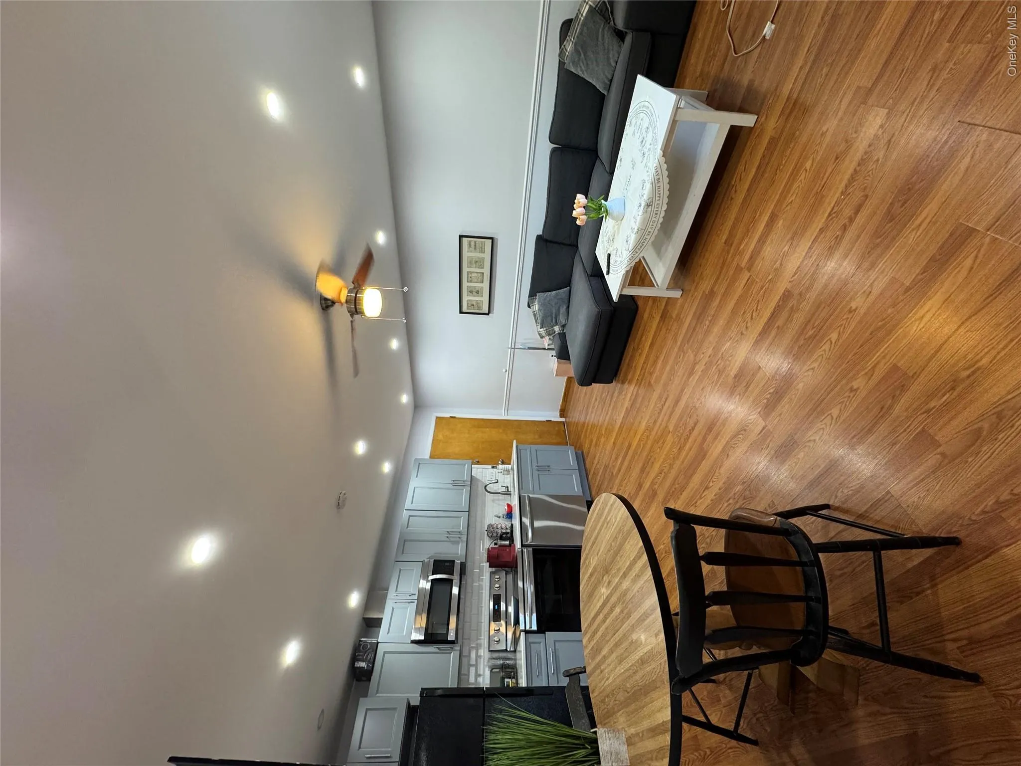 287 Route 32, Woodbury, NY, 1 Bedroom Bedrooms, 3 Rooms Rooms,1 BathroomBathrooms,Residential Lease,For Rent,Route 32,0,974642 287 Route 32, Woodbury, NY, 1 Bedroom Bedrooms, 3 Rooms Rooms,1 BathroomBathrooms,Residential Lease,For Rent,Route 32,0,974642