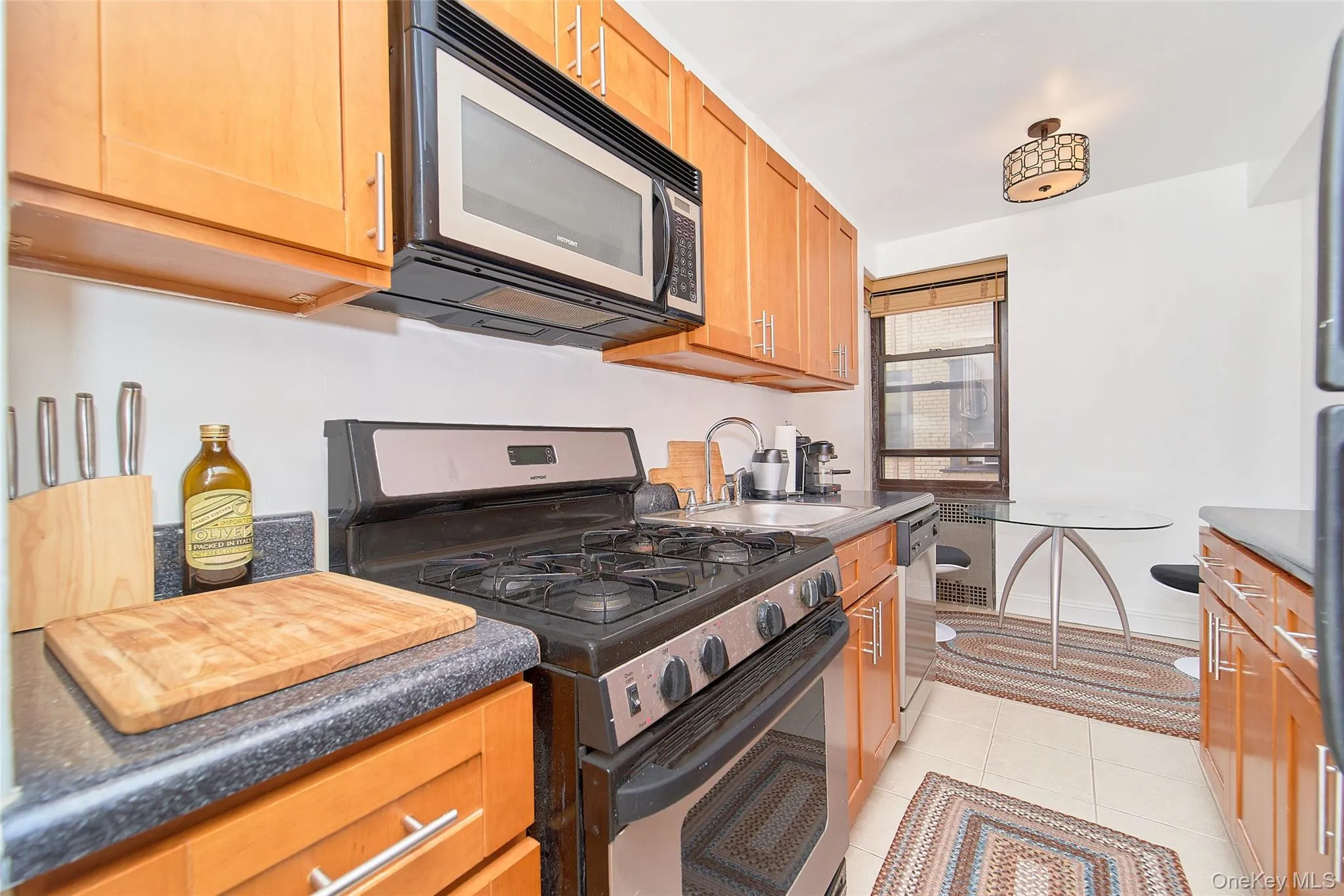 2962 Decatur Avenue, New York, NY, 1 Bedroom Bedrooms, 3 Rooms Rooms,1 BathroomBathrooms,Residential Sale,For Rent,Decatur,0,974653 2962 Decatur Avenue, New York, NY, 1 Bedroom Bedrooms, 3 Rooms Rooms,1 BathroomBathrooms,Residential Sale,For Rent,Decatur,0,974653
