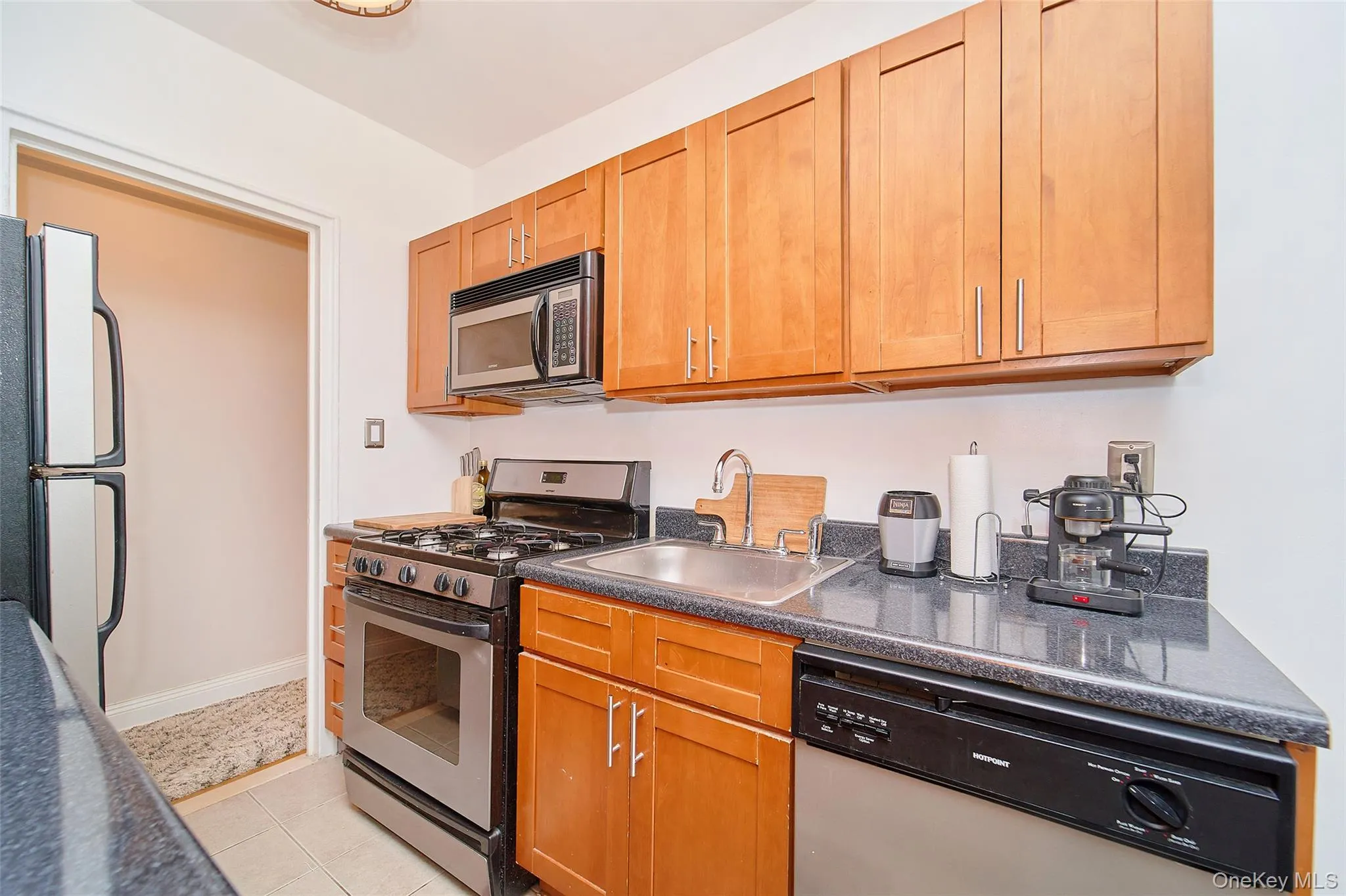 2962 Decatur Avenue, New York, NY, 1 Bedroom Bedrooms, 3 Rooms Rooms,1 BathroomBathrooms,Residential Sale,For Rent,Decatur,0,974653 2962 Decatur Avenue, New York, NY, 1 Bedroom Bedrooms, 3 Rooms Rooms,1 BathroomBathrooms,Residential Sale,For Rent,Decatur,0,974653