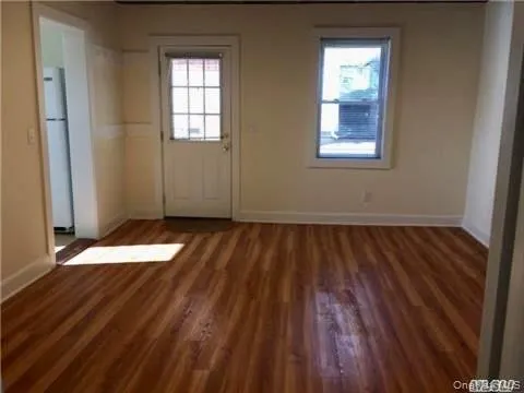 207 Franklin Avenue, Oyster Bay, NY, 1 Bedroom Bedrooms, 4 Rooms Rooms,1 BathroomBathrooms,Residential Lease,For Rent,Franklin,0,974666 207 Franklin Avenue, Oyster Bay, NY, 1 Bedroom Bedrooms, 4 Rooms Rooms,1 BathroomBathrooms,Residential Lease,For Rent,Franklin,0,974666