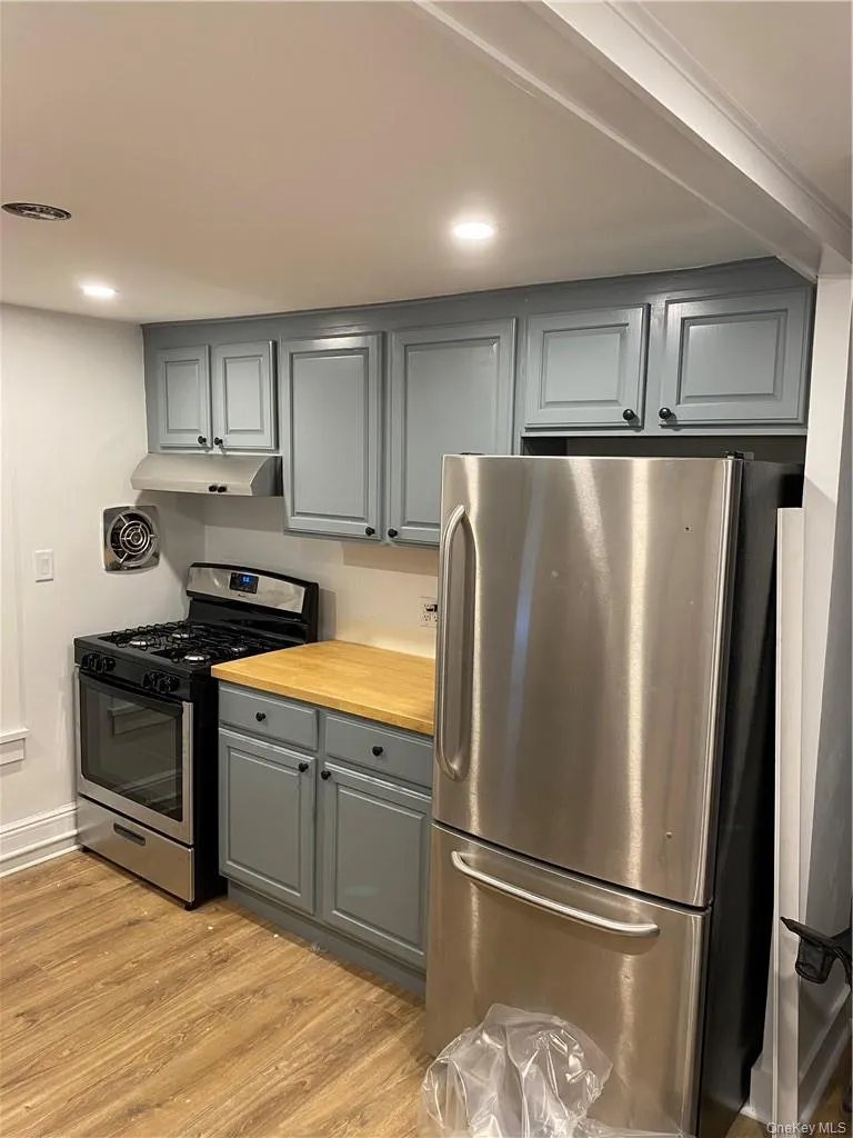 50 Ridge Street, Orangetown, NY, 1 Bedroom Bedrooms, 3 Rooms Rooms,1 BathroomBathrooms,Residential Lease,For Rent,Ridge,0,974668 50 Ridge Street, Orangetown, NY, 1 Bedroom Bedrooms, 3 Rooms Rooms,1 BathroomBathrooms,Residential Lease,For Rent,Ridge,0,974668