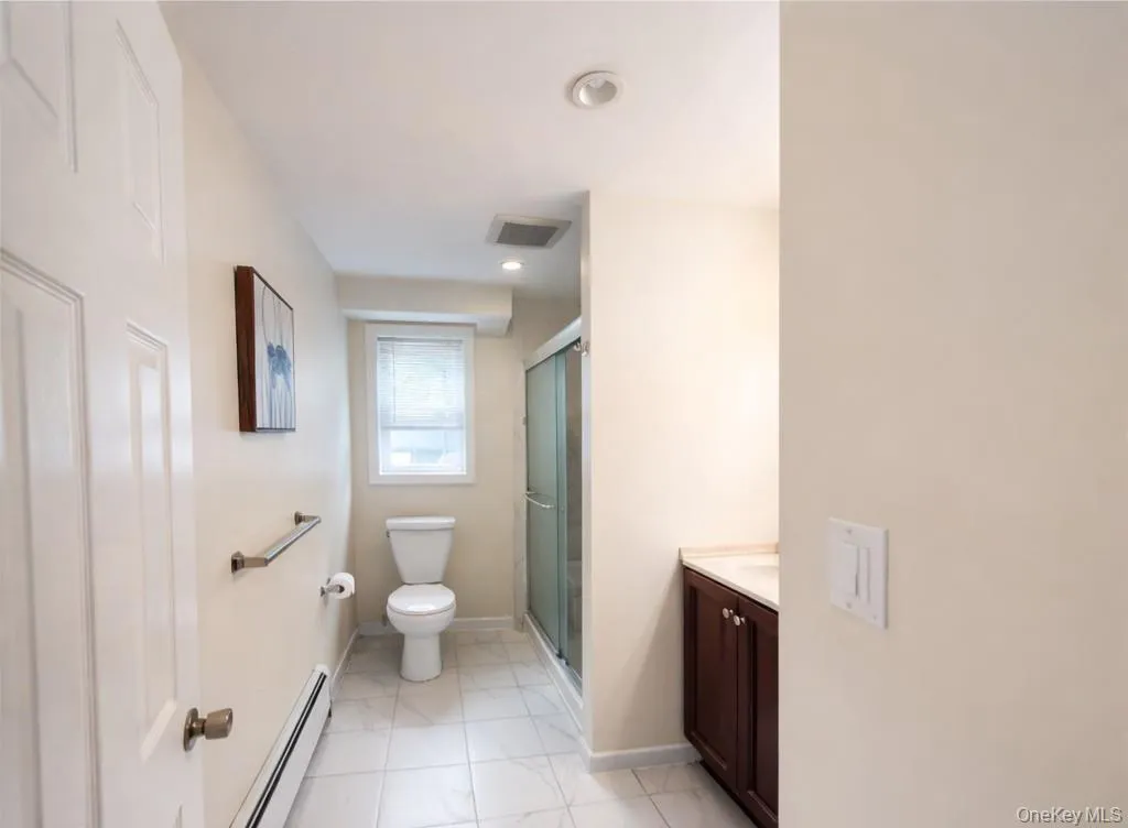 632 Piermont Avenue, Orangetown, NY, 2 Bedrooms Bedrooms, 6 Rooms Rooms,1 BathroomBathrooms,Residential Lease,For Rent,Piermont,0,974682 632 Piermont Avenue, Orangetown, NY, 2 Bedrooms Bedrooms, 6 Rooms Rooms,1 BathroomBathrooms,Residential Lease,For Rent,Piermont,0,974682