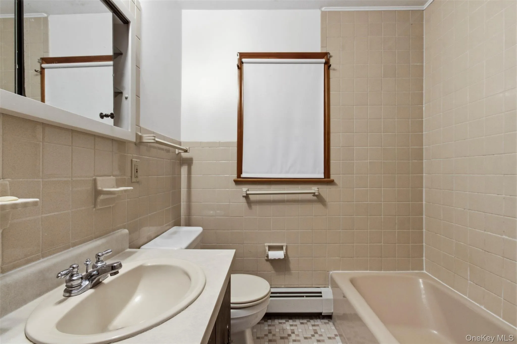 1st Floor full bath 1st Floor full bath