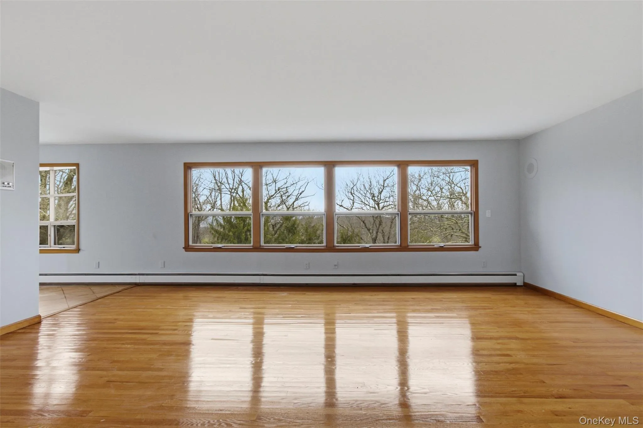 Wall of windows brings the outdoors in. Wall of windows brings the outdoors in.