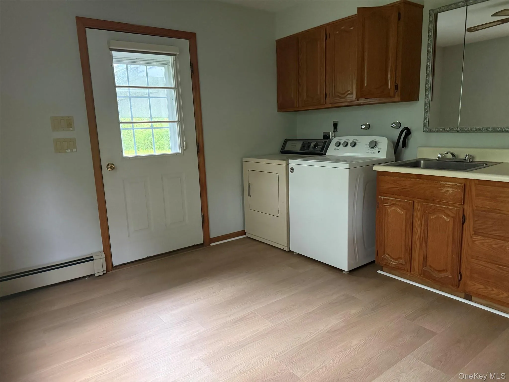 Top Floor Laundry room Top Floor Laundry room