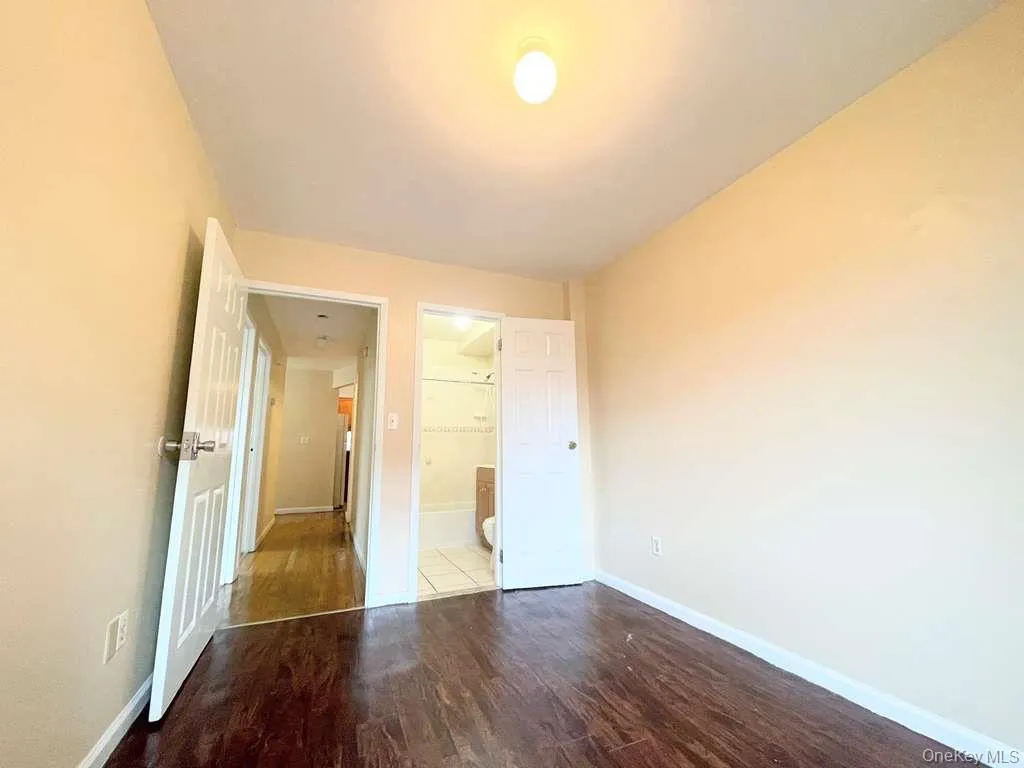 405 Essex Street, New York, NY, 3 Bedrooms Bedrooms, 6 Rooms Rooms,2 BathroomsBathrooms,Residential Lease,For Rent,Essex,0,974710 405 Essex Street, New York, NY, 3 Bedrooms Bedrooms, 6 Rooms Rooms,2 BathroomsBathrooms,Residential Lease,For Rent,Essex,0,974710