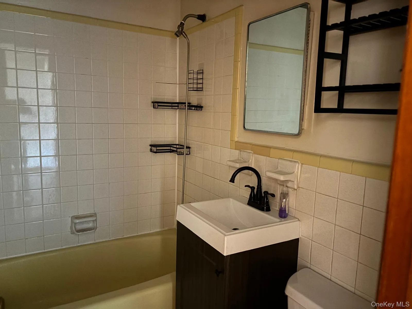 21 Route 17, Tuxedo, NY, 2 Bedrooms Bedrooms, 5 Rooms Rooms,1 BathroomBathrooms,Residential Lease,For Rent,Route 17,0,974714 21 Route 17, Tuxedo, NY, 2 Bedrooms Bedrooms, 5 Rooms Rooms,1 BathroomBathrooms,Residential Lease,For Rent,Route 17,0,974714