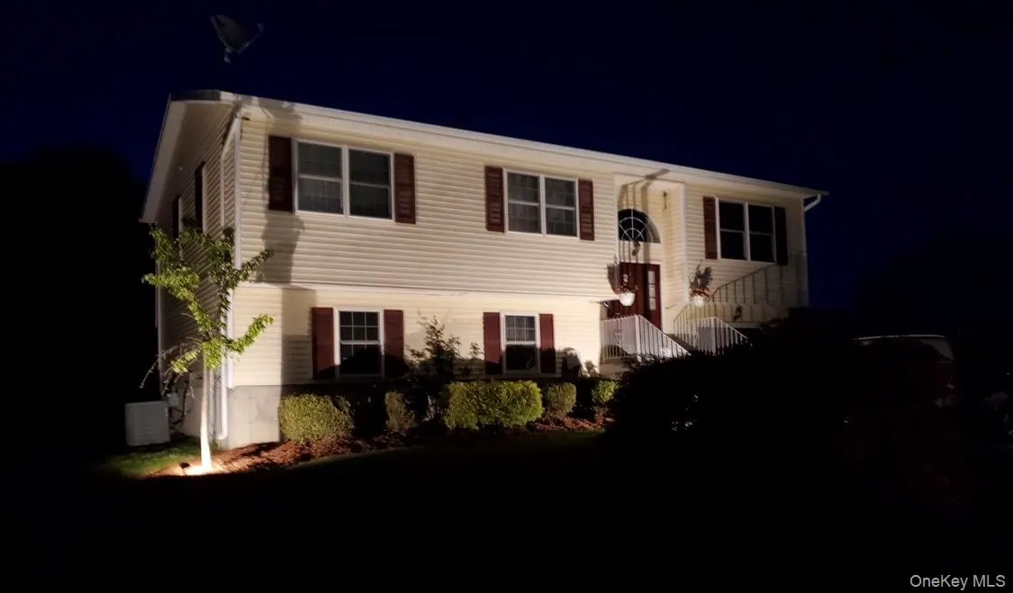 20 Tammy Drive, Middletown, NY, 3 Bedrooms Bedrooms, 9 Rooms Rooms,2 BathroomsBathrooms,Residential,For Rent,Tammy,0,974722 20 Tammy Drive, Middletown, NY, 3 Bedrooms Bedrooms, 9 Rooms Rooms,2 BathroomsBathrooms,Residential,For Rent,Tammy,0,974722