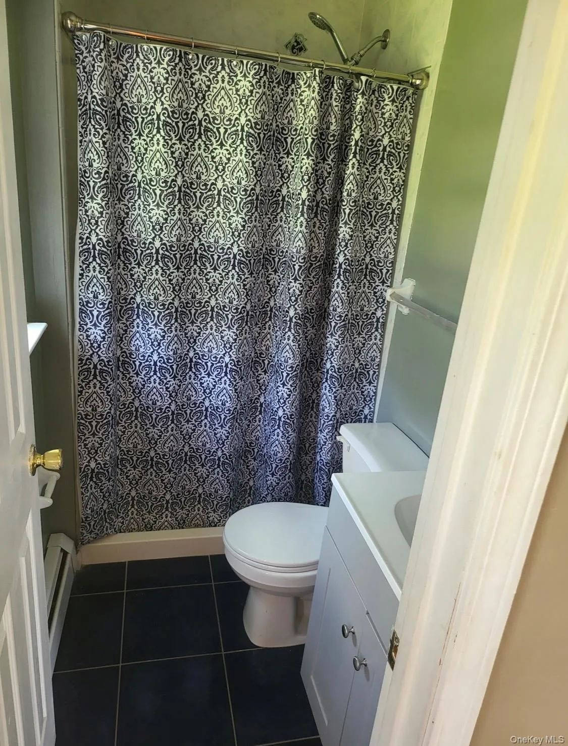 20 Tammy Drive, Middletown, NY, 3 Bedrooms Bedrooms, 9 Rooms Rooms,2 BathroomsBathrooms,Residential,For Rent,Tammy,0,974722 20 Tammy Drive, Middletown, NY, 3 Bedrooms Bedrooms, 9 Rooms Rooms,2 BathroomsBathrooms,Residential,For Rent,Tammy,0,974722