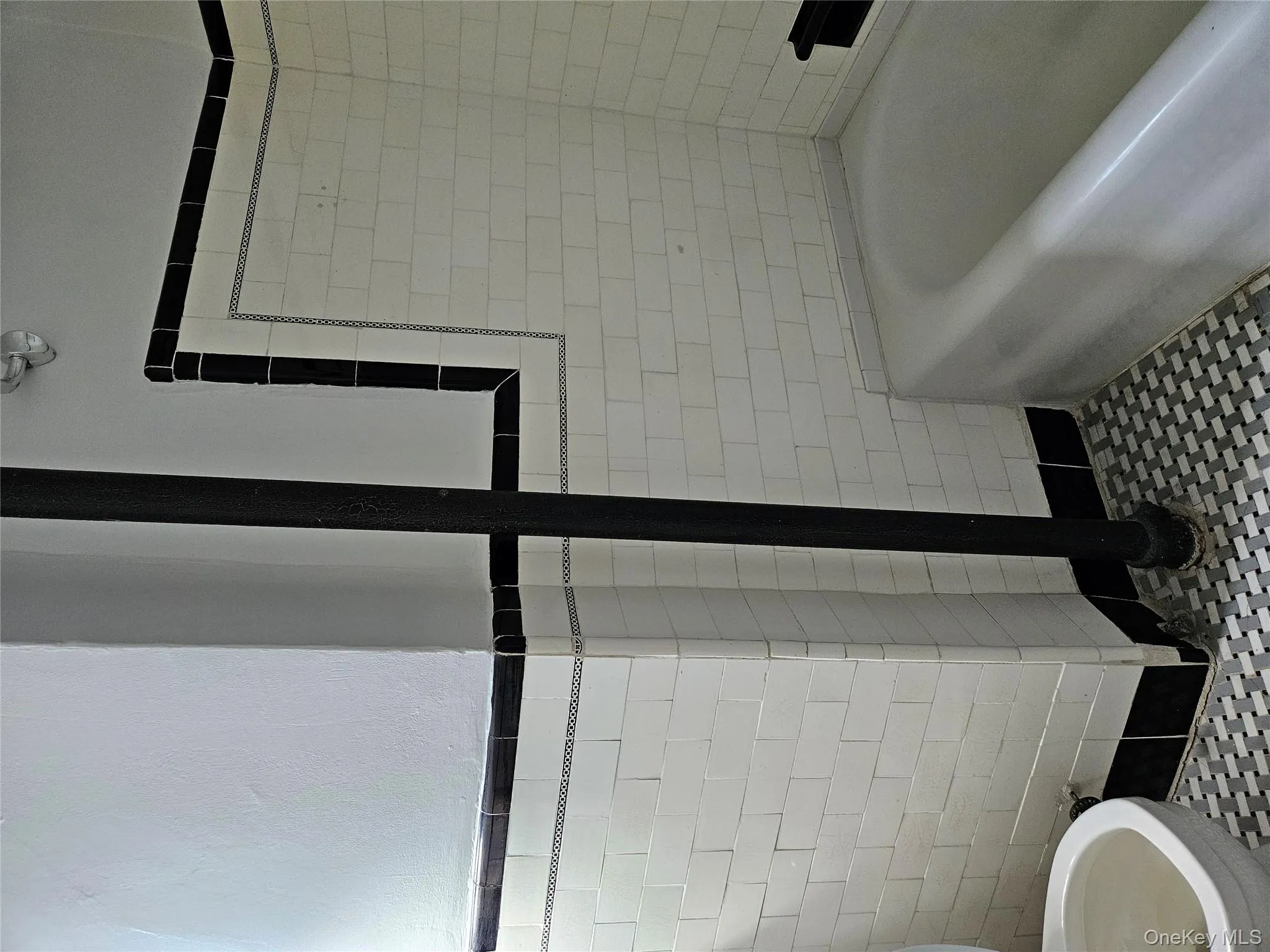 1273 North Avenue, New Rochelle, NY, 1 Bedroom Bedrooms, 4 Rooms Rooms,1 BathroomBathrooms,Residential Lease,For Rent,North,0,974730 1273 North Avenue, New Rochelle, NY, 1 Bedroom Bedrooms, 4 Rooms Rooms,1 BathroomBathrooms,Residential Lease,For Rent,North,0,974730