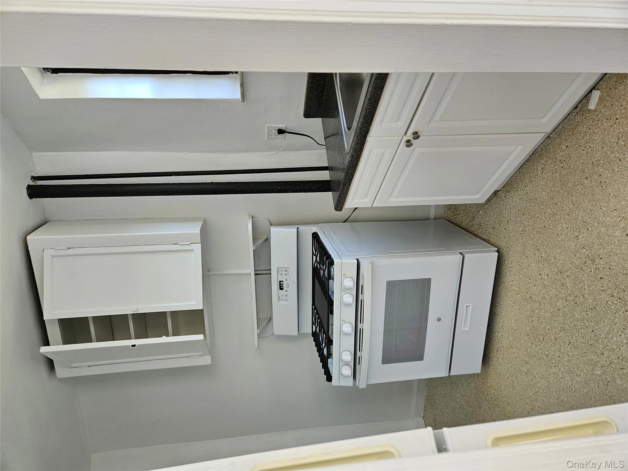 1273 North Avenue, New Rochelle, NY, 1 Bedroom Bedrooms, 4 Rooms Rooms,1 BathroomBathrooms,Residential Lease,For Rent,North,0,974730 1273 North Avenue, New Rochelle, NY, 1 Bedroom Bedrooms, 4 Rooms Rooms,1 BathroomBathrooms,Residential Lease,For Rent,North,0,974730