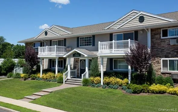 45 Golden Avenue, Babylon, NY, 1 Bedroom Bedrooms, 4 Rooms Rooms,1 BathroomBathrooms,Residential Lease,For Rent,Golden,0,974756 45 Golden Avenue, Babylon, NY, 1 Bedroom Bedrooms, 4 Rooms Rooms,1 BathroomBathrooms,Residential Lease,For Rent,Golden,0,974756