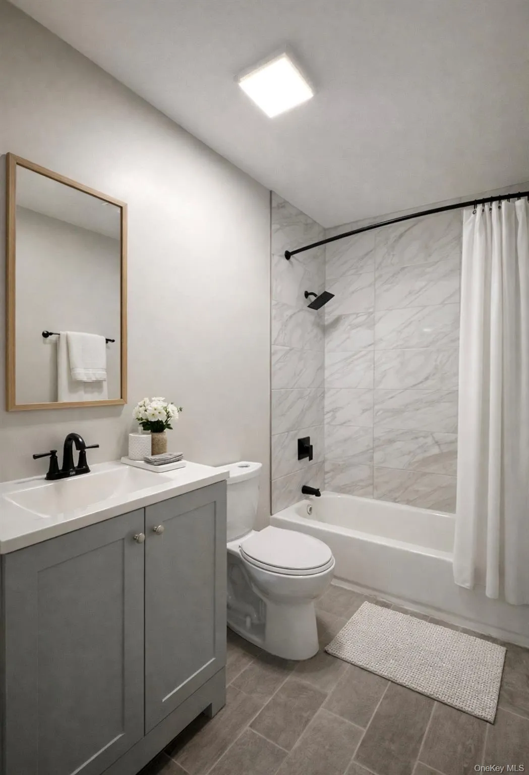 *Virtually Staged *Virtually Staged