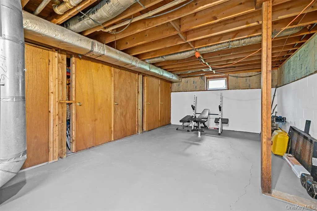 1013 Cooley Road, Rockland, NY, 3 Bedrooms Bedrooms, 5 Rooms Rooms,1 BathroomBathrooms,Residential,For Rent,Cooley,0,974808 1013 Cooley Road, Rockland, NY, 3 Bedrooms Bedrooms, 5 Rooms Rooms,1 BathroomBathrooms,Residential,For Rent,Cooley,0,974808