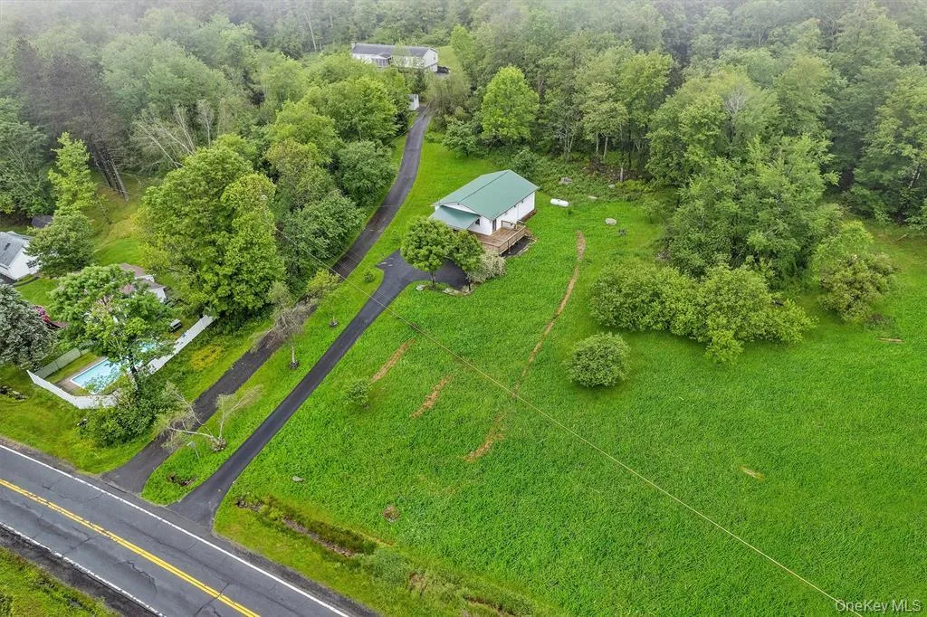 1013 Cooley Road, Rockland, NY, 3 Bedrooms Bedrooms, 5 Rooms Rooms,1 BathroomBathrooms,Residential,For Rent,Cooley,0,974808 1013 Cooley Road, Rockland, NY, 3 Bedrooms Bedrooms, 5 Rooms Rooms,1 BathroomBathrooms,Residential,For Rent,Cooley,0,974808
