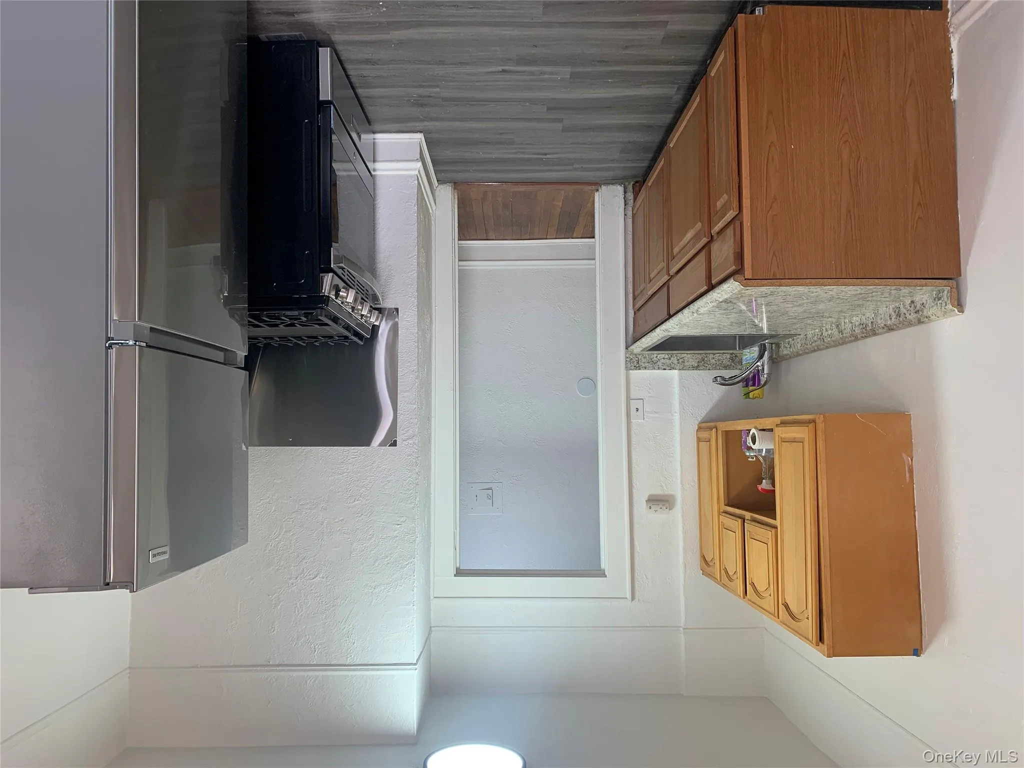 203 Willis Avenue, North Hempstead, NY, 1 Bedroom Bedrooms, 3 Rooms Rooms,1 BathroomBathrooms,Residential Lease,For Rent,Willis,0,974843 203 Willis Avenue, North Hempstead, NY, 1 Bedroom Bedrooms, 3 Rooms Rooms,1 BathroomBathrooms,Residential Lease,For Rent,Willis,0,974843