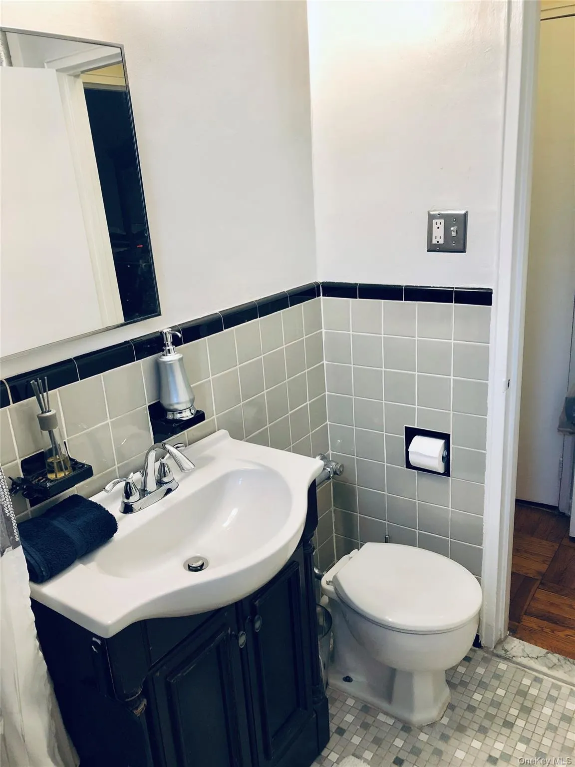 162-01 Powells Cove Boulevard, New York, NY, 1 Bedroom Bedrooms, 5 Rooms Rooms,1 BathroomBathrooms,Residential,For Rent,Powells Cove,0,974850 162-01 Powells Cove Boulevard, New York, NY, 1 Bedroom Bedrooms, 5 Rooms Rooms,1 BathroomBathrooms,Residential,For Rent,Powells Cove,0,974850