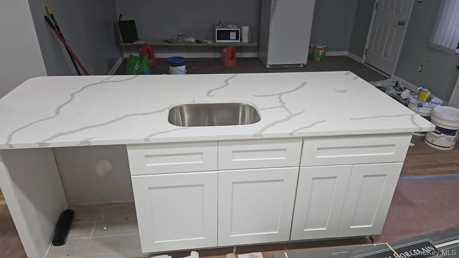 8 Dee Place, Huntington, NY, 4 Bedrooms Bedrooms, 9 Rooms Rooms,3 BathroomsBathrooms,Residential Lease,For Rent,Dee,0,974863 8 Dee Place, Huntington, NY, 4 Bedrooms Bedrooms, 9 Rooms Rooms,3 BathroomsBathrooms,Residential Lease,For Rent,Dee,0,974863