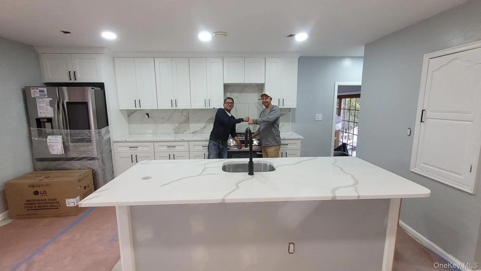 8 Dee Place, Huntington, NY, 4 Bedrooms Bedrooms, 9 Rooms Rooms,3 BathroomsBathrooms,Residential Lease,For Rent,Dee,0,974863 8 Dee Place, Huntington, NY, 4 Bedrooms Bedrooms, 9 Rooms Rooms,3 BathroomsBathrooms,Residential Lease,For Rent,Dee,0,974863