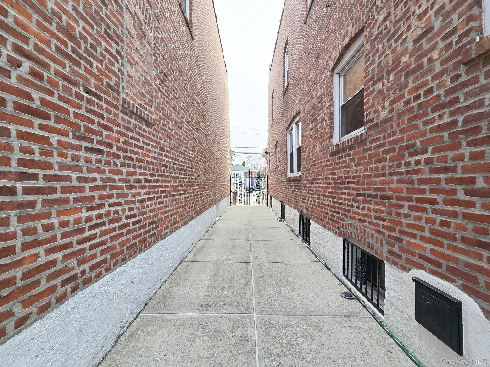 14957 21st Avenue, New York, NY, 3 Bedrooms Bedrooms, 7 Rooms Rooms,1 BathroomBathrooms,Residential,For Rent,21st,0,974876 14957 21st Avenue, New York, NY, 3 Bedrooms Bedrooms, 7 Rooms Rooms,1 BathroomBathrooms,Residential,For Rent,21st,0,974876