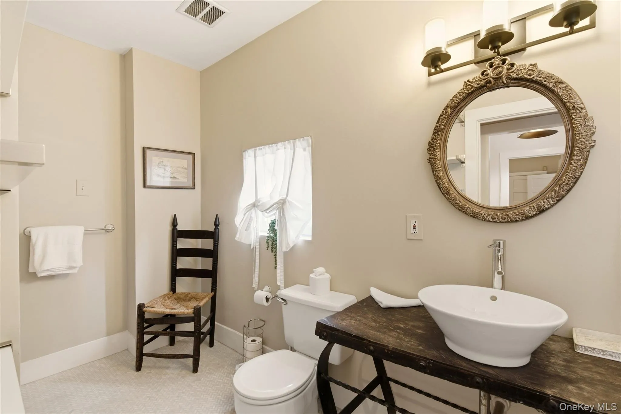 #2, 1st FL, Shower #2, 1st FL, Shower