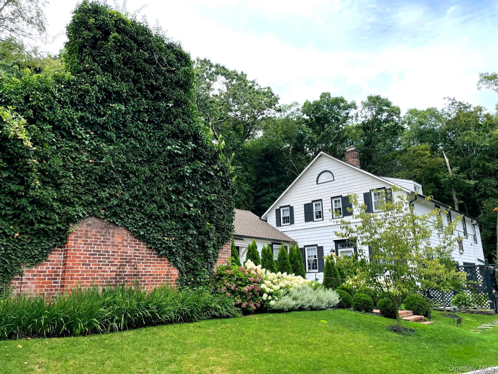 97 Wolver Hollow Road, Oyster Bay, NY, 3 Bedrooms Bedrooms, 8 Rooms Rooms,3 BathroomsBathrooms,Residential Lease,For Rent,Wolver Hollow,0,974878 97 Wolver Hollow Road, Oyster Bay, NY, 3 Bedrooms Bedrooms, 8 Rooms Rooms,3 BathroomsBathrooms,Residential Lease,For Rent,Wolver Hollow,0,974878