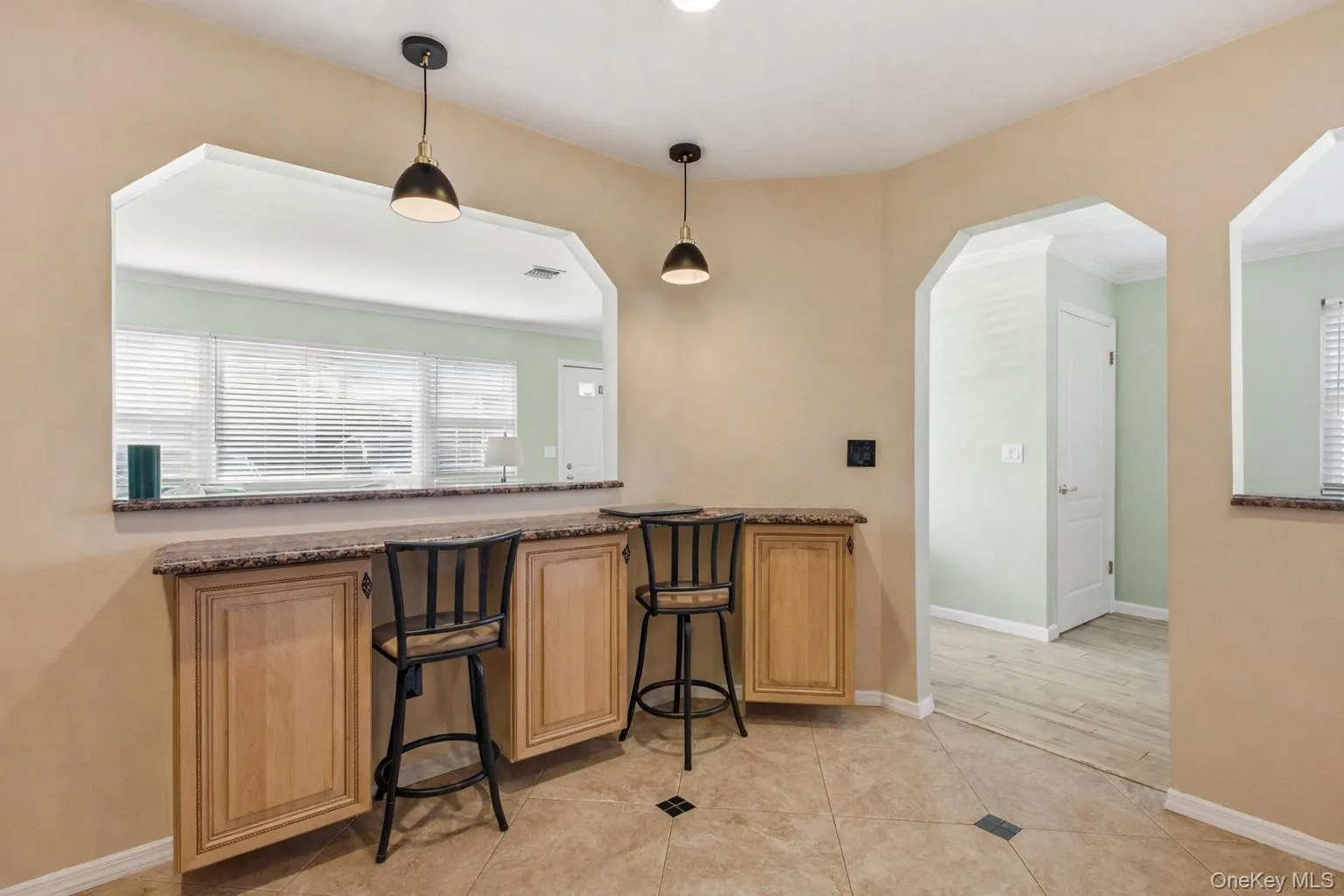 1 Atlantic Avenue, Oyster Bay, NY, 1 Bedroom Bedrooms, 4 Rooms Rooms,1 BathroomBathrooms,Residential Lease,For Rent,Atlantic,0,974884 1 Atlantic Avenue, Oyster Bay, NY, 1 Bedroom Bedrooms, 4 Rooms Rooms,1 BathroomBathrooms,Residential Lease,For Rent,Atlantic,0,974884