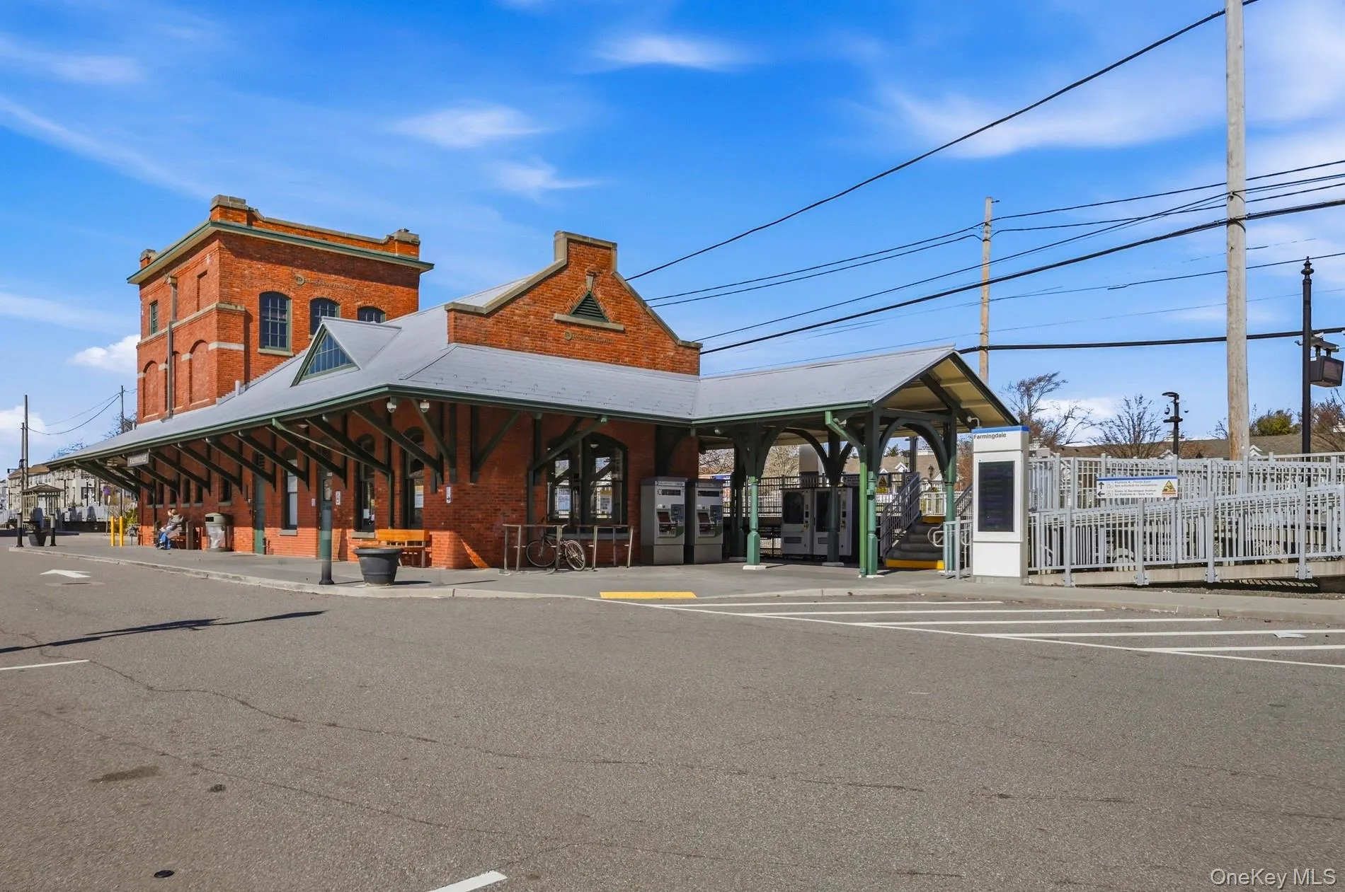 1 Atlantic Avenue, Oyster Bay, NY, 1 Bedroom Bedrooms, 4 Rooms Rooms,1 BathroomBathrooms,Residential Lease,For Rent,Atlantic,0,974884 1 Atlantic Avenue, Oyster Bay, NY, 1 Bedroom Bedrooms, 4 Rooms Rooms,1 BathroomBathrooms,Residential Lease,For Rent,Atlantic,0,974884