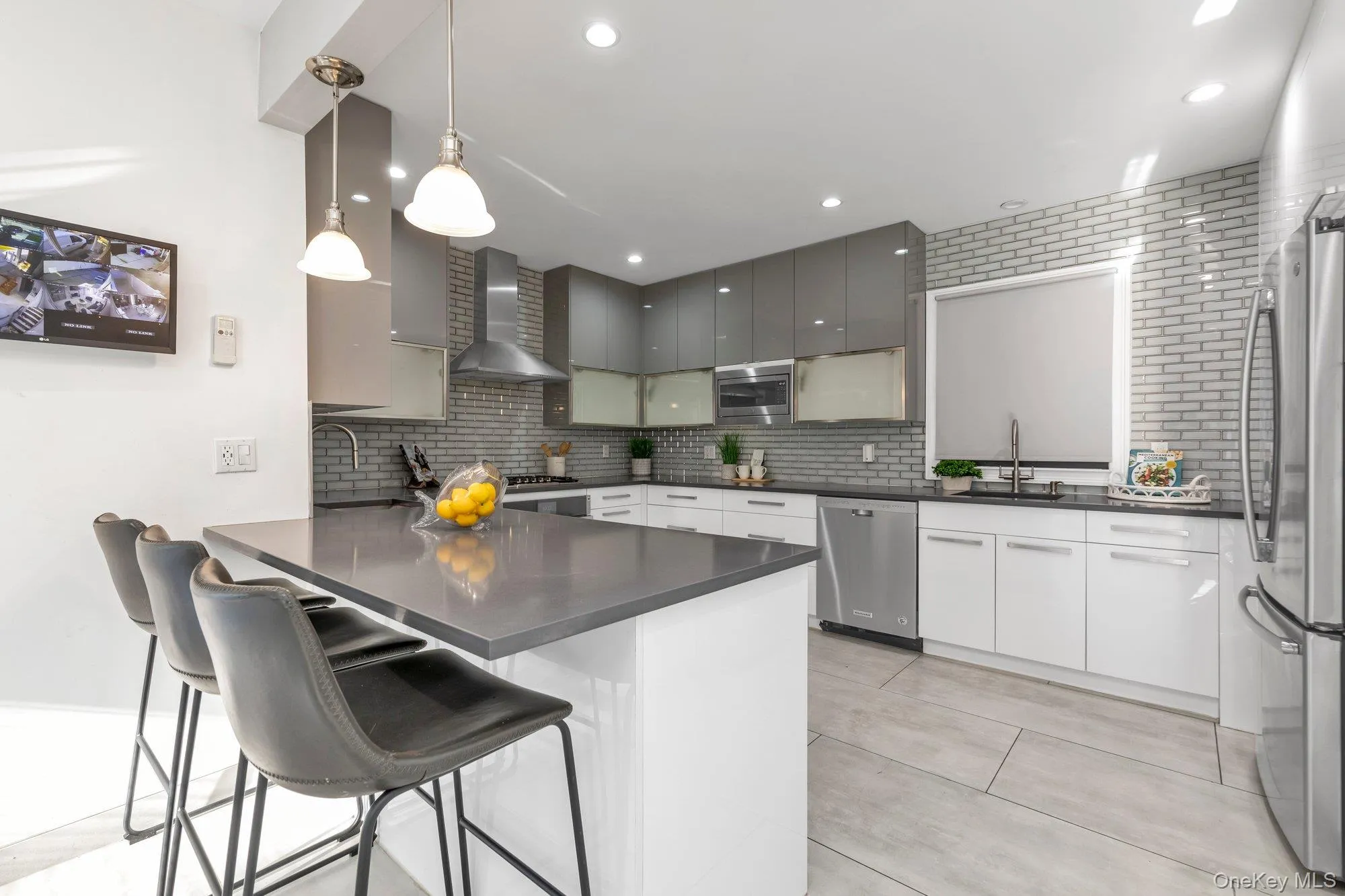 83-34 116th Street, New York, NY, 5 Bedrooms Bedrooms, 11 Rooms Rooms,4 BathroomsBathrooms,Residential Lease,For Rent,116th,0,974886 83-34 116th Street, New York, NY, 5 Bedrooms Bedrooms, 11 Rooms Rooms,4 BathroomsBathrooms,Residential Lease,For Rent,116th,0,974886