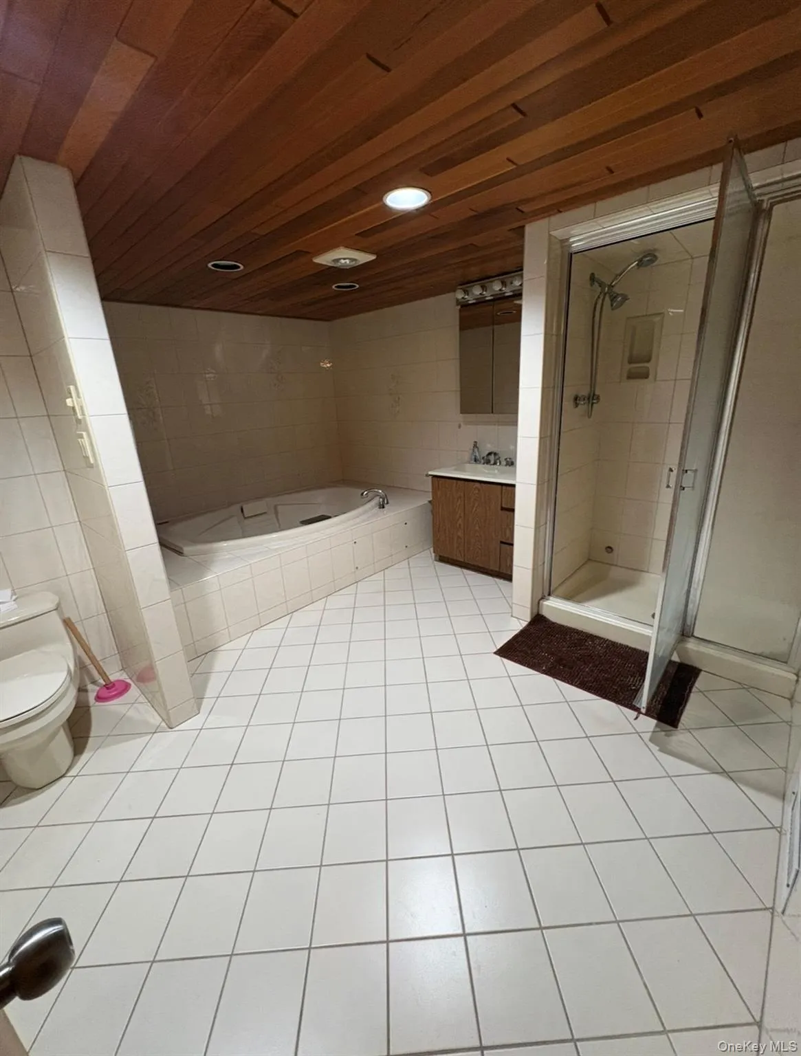 54 Camden Place, Hempstead, NY, 3 Bedrooms Bedrooms, 7 Rooms Rooms,3 BathroomsBathrooms,Residential Lease,For Rent,Camden,0,974904 54 Camden Place, Hempstead, NY, 3 Bedrooms Bedrooms, 7 Rooms Rooms,3 BathroomsBathrooms,Residential Lease,For Rent,Camden,0,974904