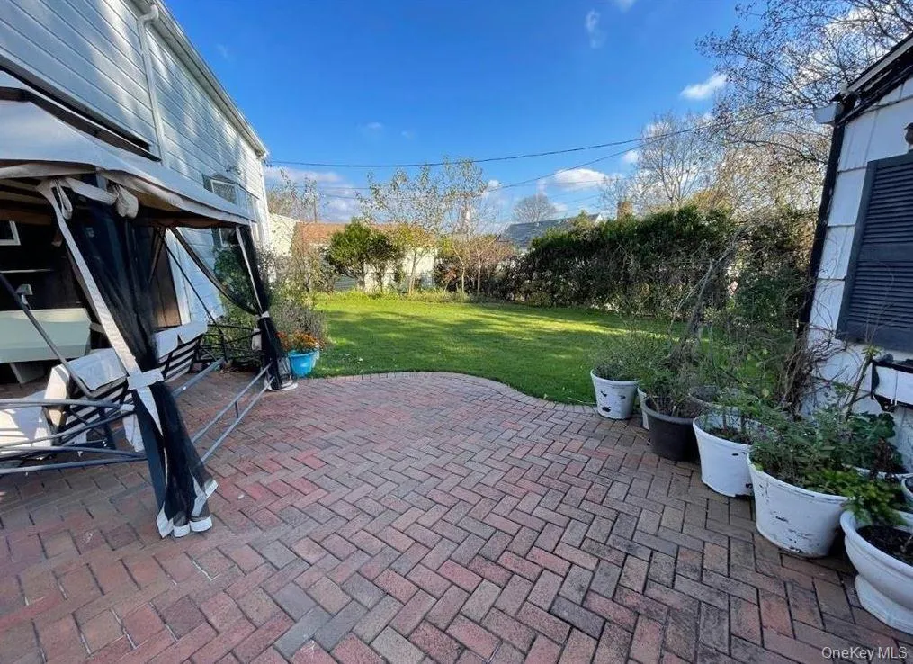 54 Camden Place, Hempstead, NY, 3 Bedrooms Bedrooms, 7 Rooms Rooms,3 BathroomsBathrooms,Residential Lease,For Rent,Camden,0,974904 54 Camden Place, Hempstead, NY, 3 Bedrooms Bedrooms, 7 Rooms Rooms,3 BathroomsBathrooms,Residential Lease,For Rent,Camden,0,974904