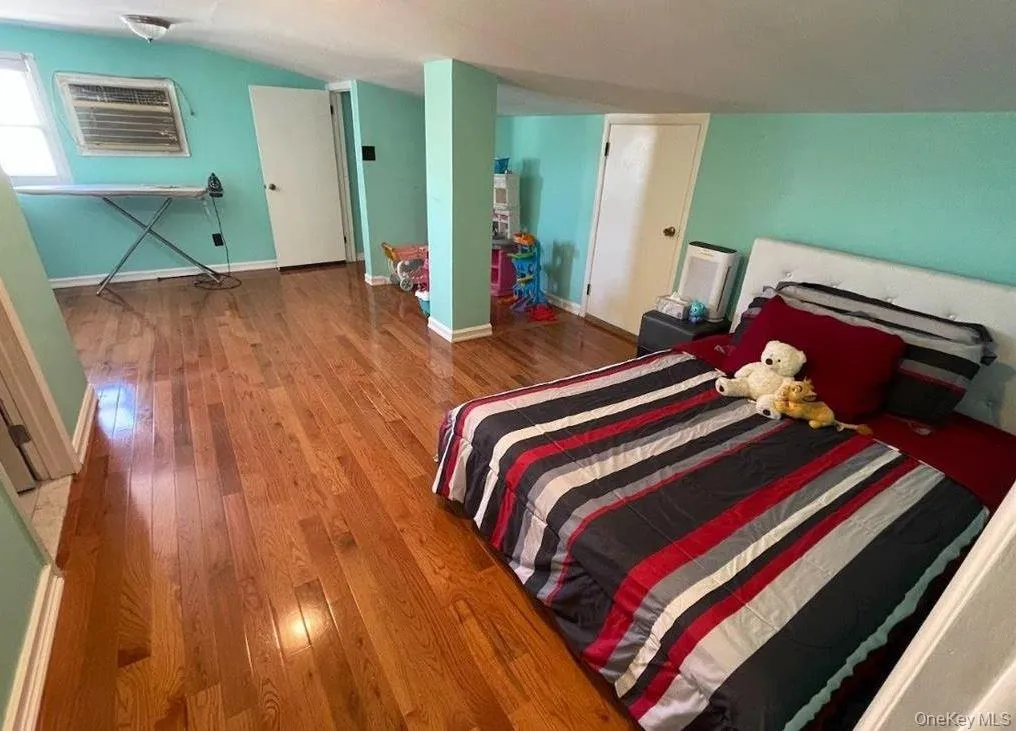 54 Camden Place, Hempstead, NY, 3 Bedrooms Bedrooms, 7 Rooms Rooms,3 BathroomsBathrooms,Residential Lease,For Rent,Camden,0,974904 54 Camden Place, Hempstead, NY, 3 Bedrooms Bedrooms, 7 Rooms Rooms,3 BathroomsBathrooms,Residential Lease,For Rent,Camden,0,974904