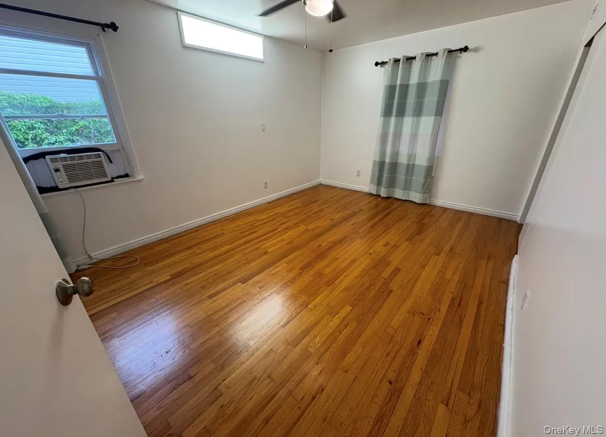54 Camden Place, Hempstead, NY, 3 Bedrooms Bedrooms, 7 Rooms Rooms,3 BathroomsBathrooms,Residential Lease,For Rent,Camden,0,974904 54 Camden Place, Hempstead, NY, 3 Bedrooms Bedrooms, 7 Rooms Rooms,3 BathroomsBathrooms,Residential Lease,For Rent,Camden,0,974904