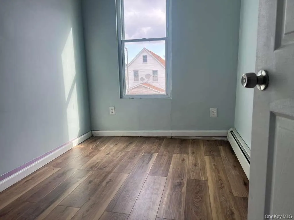 10532 130th Street, New York, NY, 3 Bedrooms Bedrooms, 6 Rooms Rooms,1 BathroomBathrooms,Residential Lease,For Rent,130th,0,974917 10532 130th Street, New York, NY, 3 Bedrooms Bedrooms, 6 Rooms Rooms,1 BathroomBathrooms,Residential Lease,For Rent,130th,0,974917