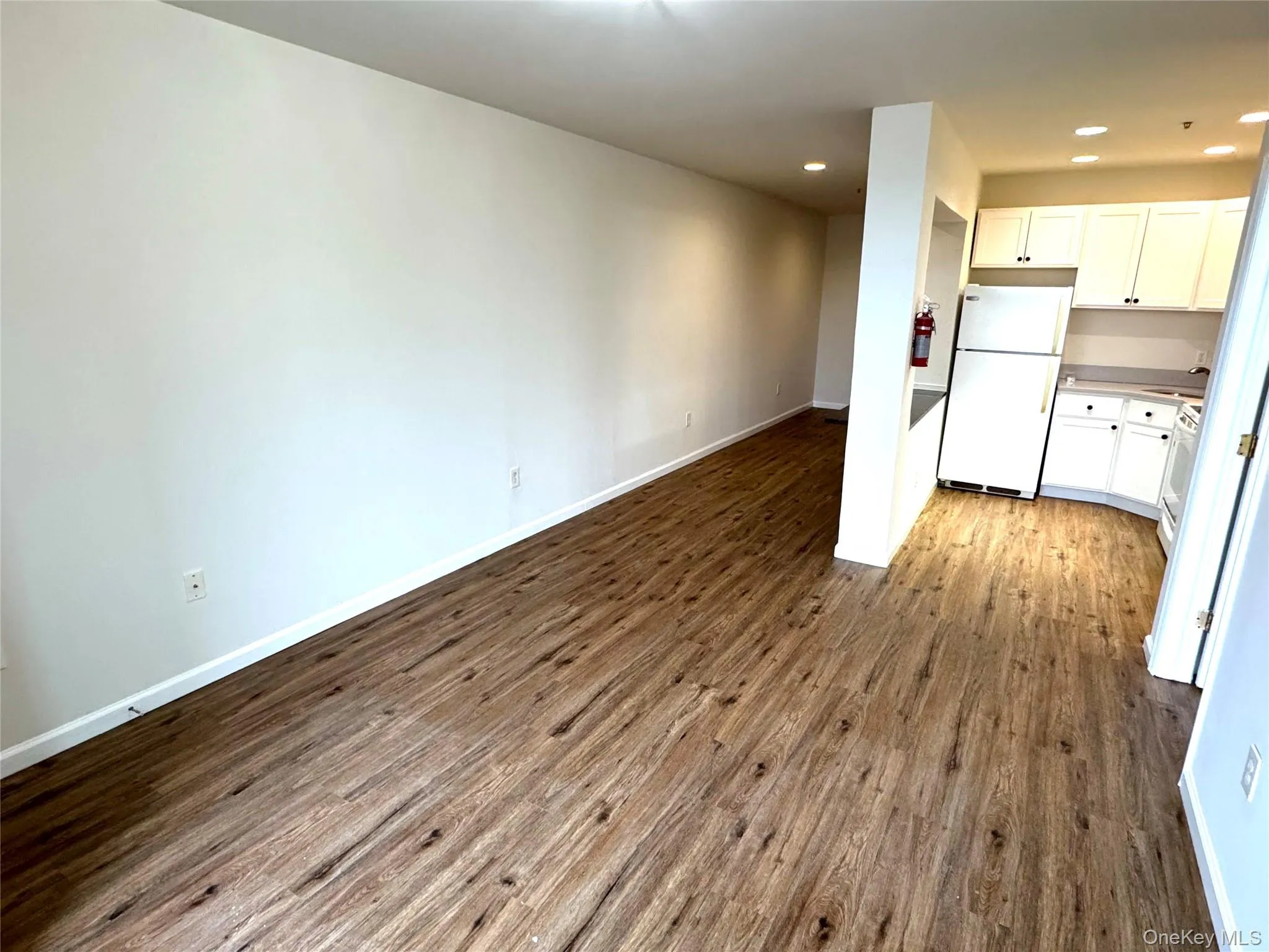 315 Main Street, Poughkeepsie, NY, 1 Bedroom Bedrooms, 3 Rooms Rooms,1 BathroomBathrooms,Residential Lease,For Rent,Main,0,974919 315 Main Street, Poughkeepsie, NY, 1 Bedroom Bedrooms, 3 Rooms Rooms,1 BathroomBathrooms,Residential Lease,For Rent,Main,0,974919