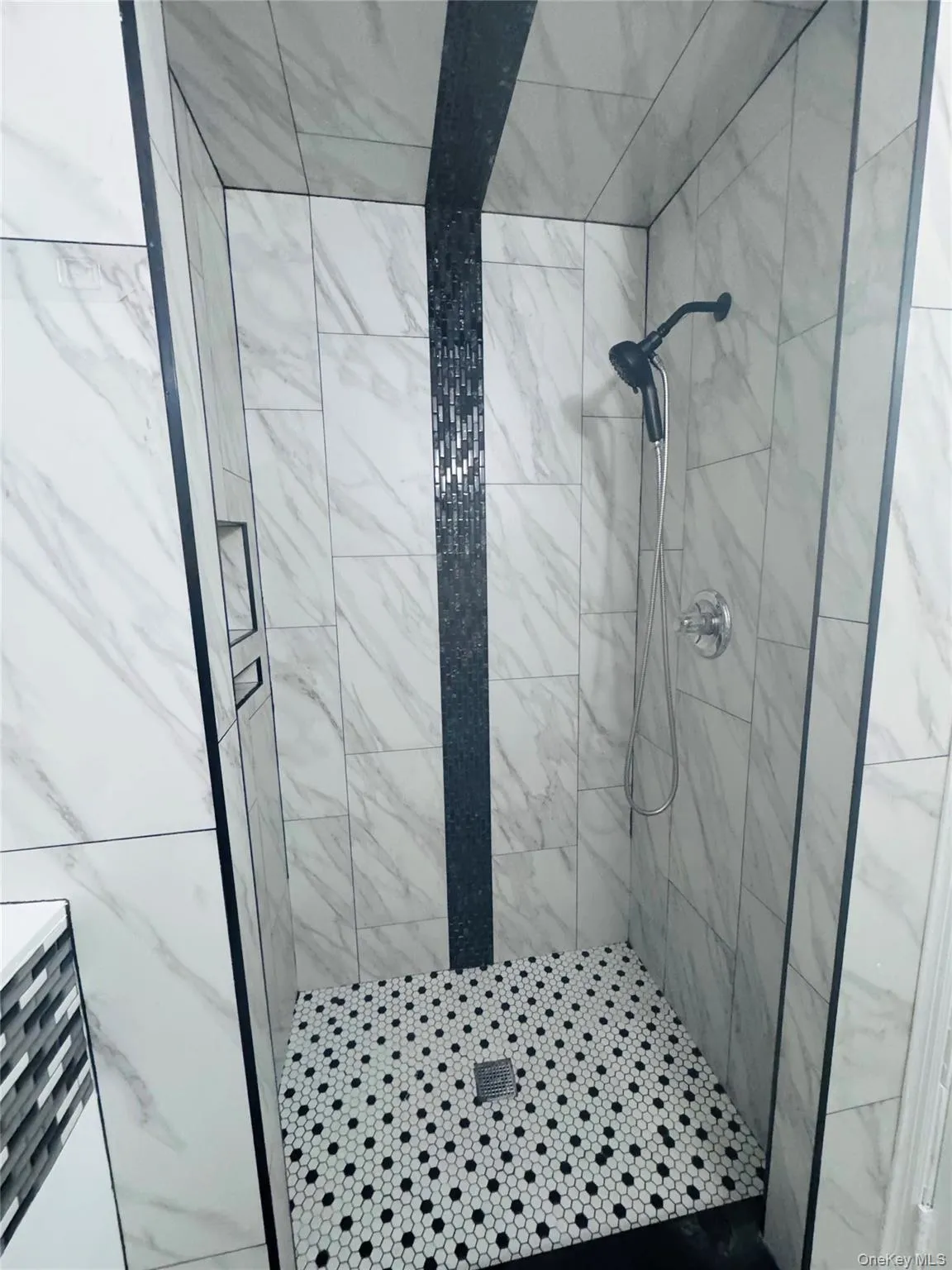 87 Ellis Avenue, Newburgh (town), NY, 5 Bedrooms Bedrooms, 12 Rooms Rooms,2 BathroomsBathrooms,Residential Lease,For Rent,Ellis,0,974931 87 Ellis Avenue, Newburgh (town), NY, 5 Bedrooms Bedrooms, 12 Rooms Rooms,2 BathroomsBathrooms,Residential Lease,For Rent,Ellis,0,974931