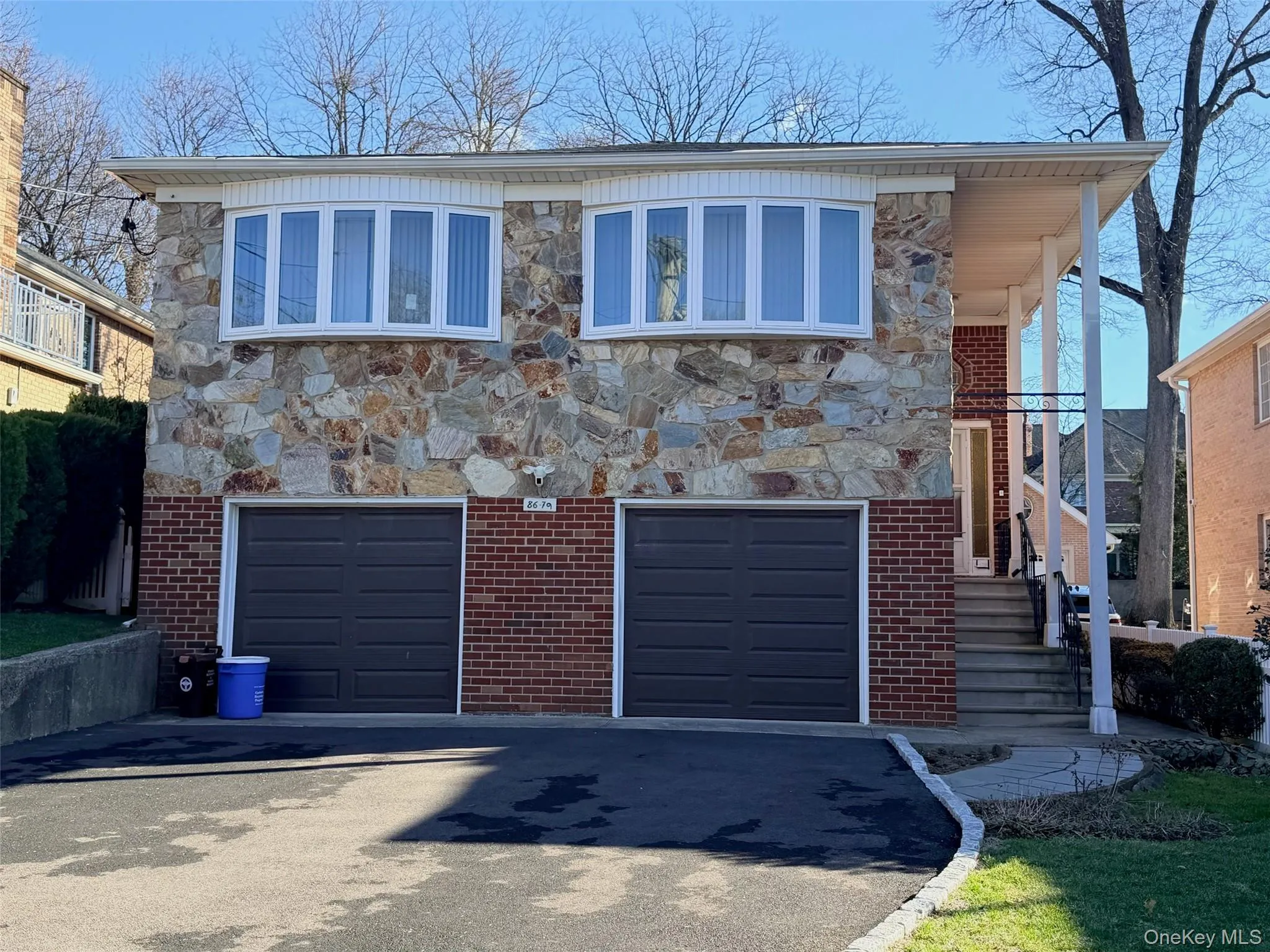 Beautiful High - Range One Family Detached Brick House w. 2 cars Garages Beautiful High - Range One Family Detached Brick House w. 2 cars Garages