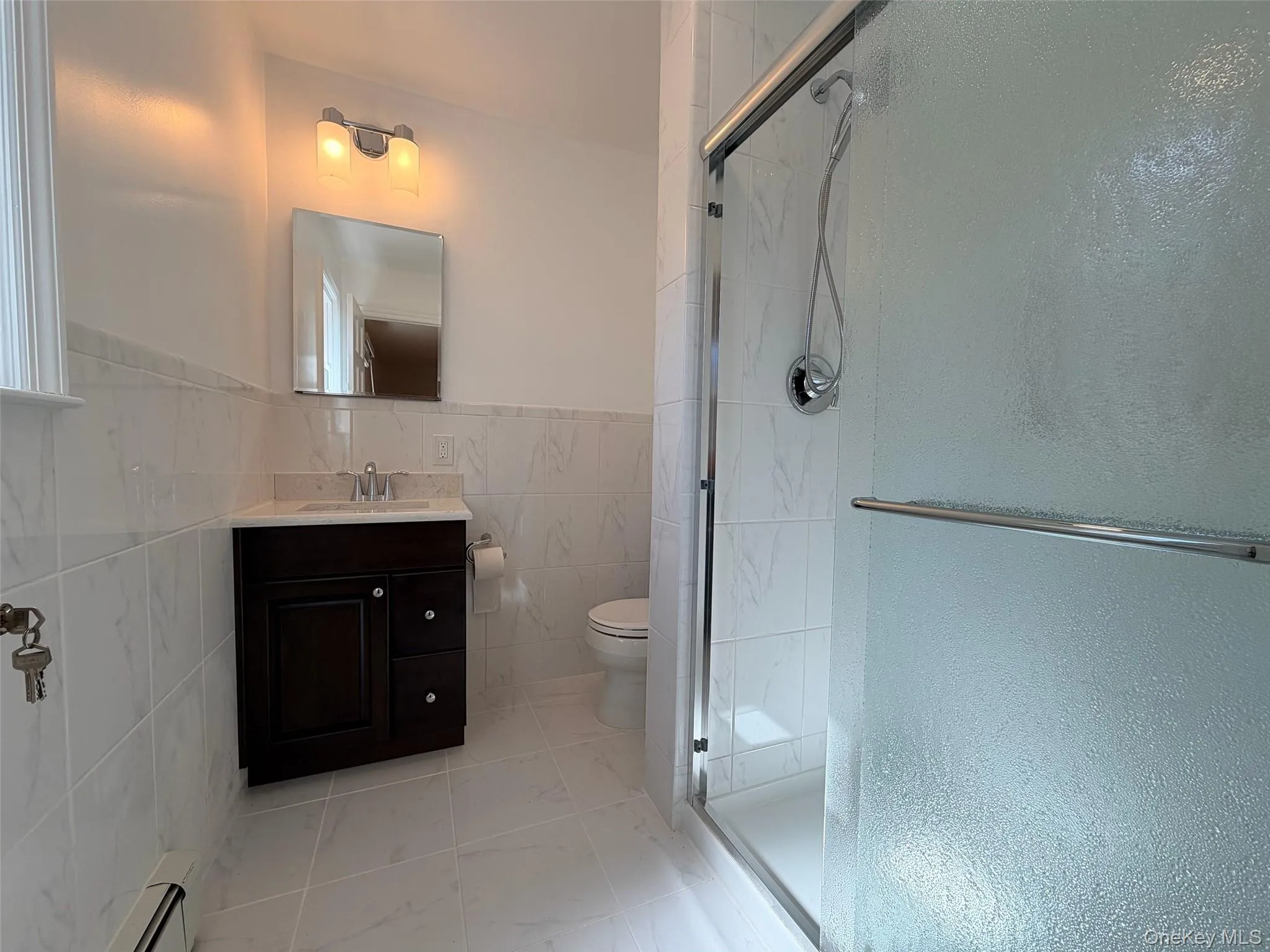 Bathroom in Master Bedroom Bathroom in Master Bedroom