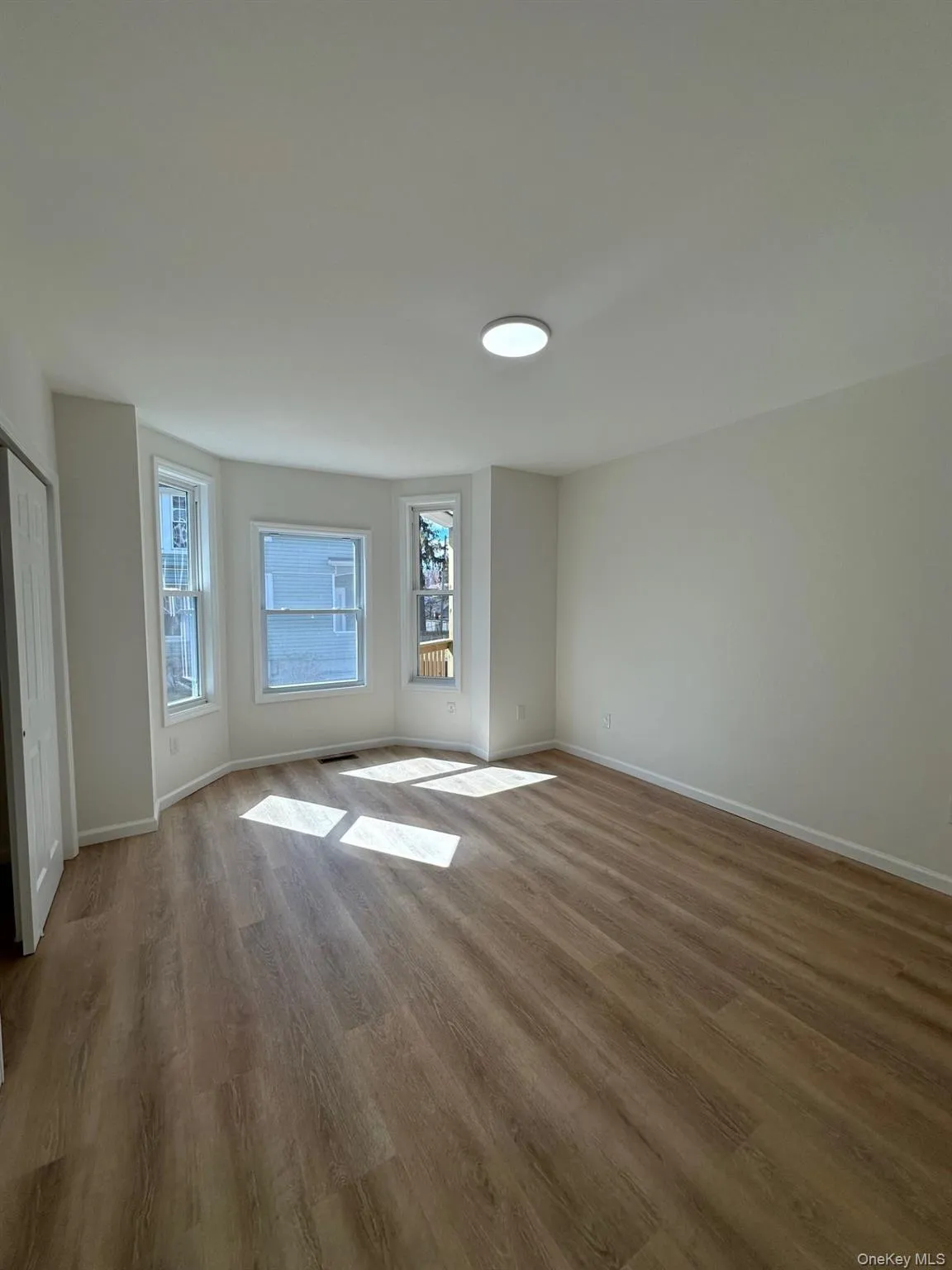 38 Carroll Street, Poughkeepsie, NY, 2 Bedrooms Bedrooms, 4 Rooms Rooms,1 BathroomBathrooms,Residential Lease,For Rent,Carroll,0,974963 38 Carroll Street, Poughkeepsie, NY, 2 Bedrooms Bedrooms, 4 Rooms Rooms,1 BathroomBathrooms,Residential Lease,For Rent,Carroll,0,974963